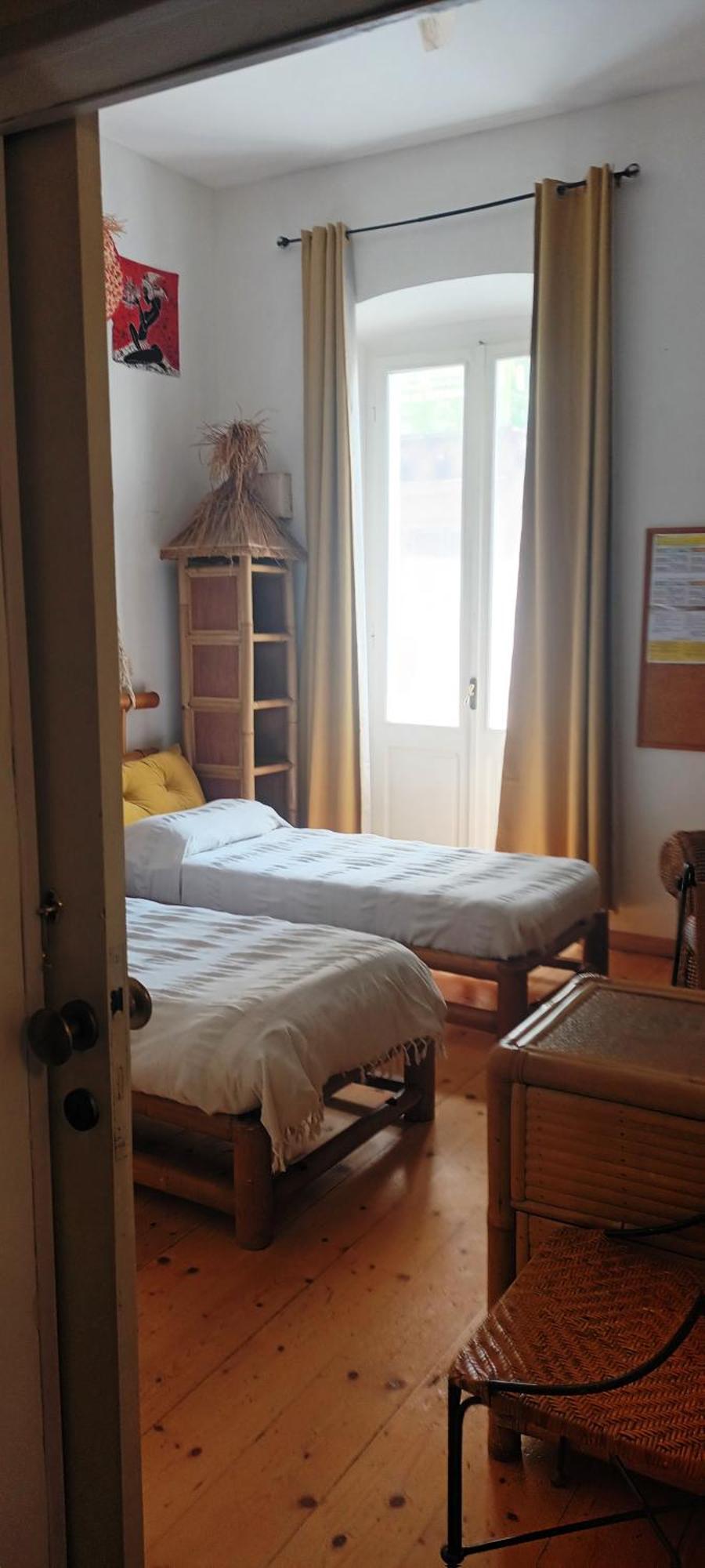 B&B Le Finestre Su Via Cavour Sassari Pokoj fotografie